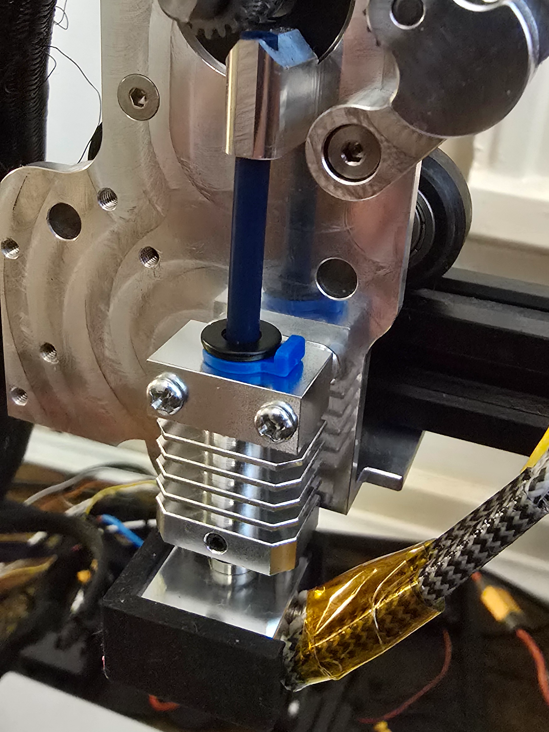Ender 3 Hotend leaking filament from the heatbreak